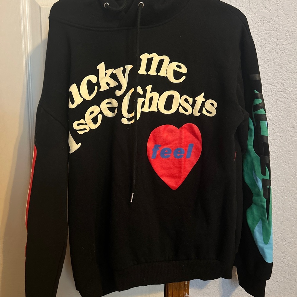 lucky me i see ghost hoodie